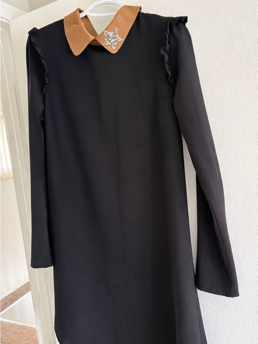 Motivi Made in Italy black long sleeve dress